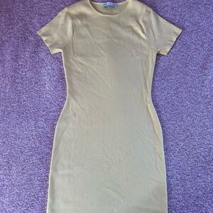 NWOT ZARA yellow summer/work dress!
